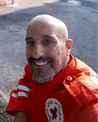 وفاة المسعف في الصليب الاحمر الشاب نايف مكنا انتقل الى رحمة الله تعالى  الشاب نايف مكنا، المسعف في الصليب الأحمر اللبناني