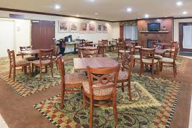 Hotel quality express inn & suites is located at 161 hospitality lane in mineralwells in 2.3 km from quality express inn & suites infrastructure. Hotel Quality Inn Rensselaer The Best Offers With Destinia
