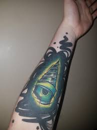 His tattoo is more like a curse, but i think it suits him perfectly, at least for his character design. Posted On Gurren Lagann Subreddit Awhile Ago But Thought I Would Share It Here Too Row Row Fight Da Powah Cool Tattoos Tattoos Space Tattoo