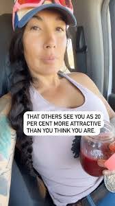 Leah Mccabe's Instagram, Twitter & Facebook