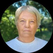 Roberta Bass's Instagram, Twitter & Facebook