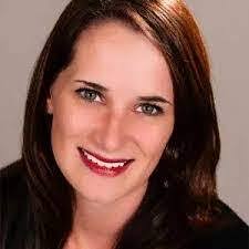 Ellie Labbe's Instagram, Twitter & Facebook