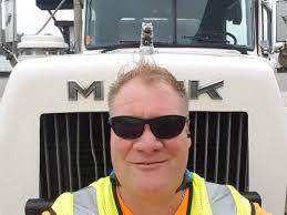 Shawn ""Hollywood"" Michael Arnott's Memorial Website