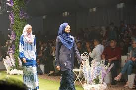 Shah alam has a similar urban layout to petaling jaya or subang jaya, albeit with a twist: Starvilion Melancarkan Koleksi Raya 2018 Daripada Selebriti Terkenal Malaysia