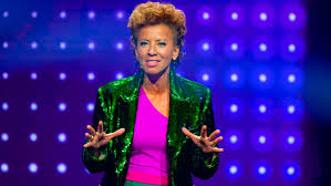 She grew up in vienna with her grandmother after her mother hannelore (a german theater actress) and her father sammy ammissah (a ghanaian engineer) separated. Kein Ablaufdatum Starmania 21 Die Ewige Arabella Kiesbauer Krone At