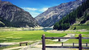 Livigno hotels with a pool pet friendly hotels. Free Download Livigno Surroundings Bedbreakfast The King Livigno 1600x900 For Your Desktop Mobile Tablet Explore 41 Livigno Wallpaper