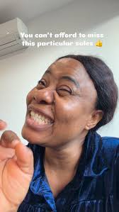 Watch to the end AWOOF PROMO 💃💃💃💃 GLOW BEFORE CHRISTMAS SALES 💃💃 The  most cheapest sales & final sales of the year 40% discount almost half the  original price Plus free skincare