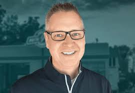 Senior Digital Marketing Director