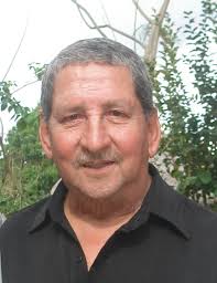 JOSÉ REATEGUI SANDOVAL o simplemente “Joshelín”. PERSONAJE DE MI PUEBLO  ARTISTA CREADOR DE LETRA Y MUSICA DE EL HIMNO A LAMAS Joshelín nació para  el arte, y la fuerza del espíritu del