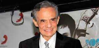 Amplían temporada tributo a José José