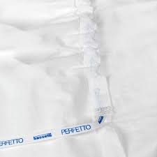 Biancheria per la camera da letto e per il bagno, complementi d'arredo per la zona living, originali e di qualità. Lenzuolo Matrimoniale Bassetti Da Sotto Pop Color Perfetto Cm 175 200 Con Angoli Sganciabili Lenzuolaonline Shop