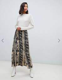 Kislik Etek Kombinleri 2019 Trend Etek Modelleri Moda Stilleri Trendler Kadin Sokak Modasi