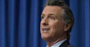 Newsom signs bill to allow San Mateo County residents attend community  college for free