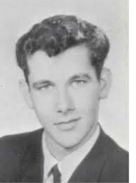 Mary Brace's Instagram, Twitter & Facebook