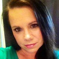 Roxanne Snyder's Instagram, Twitter & Facebook