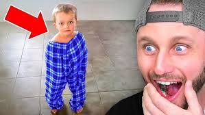 Lori Clyde's Instagram, Twitter & Facebook