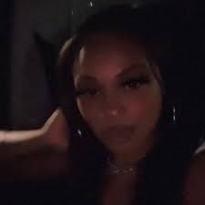 gigglin goblin (@kushmie)