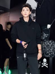 I love my family i'll stay with you forever❤️. Hztttao On Twitter Z Tao For Lacoste X Mastermind Japan