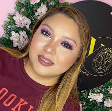 𝓜𝓪𝓴𝓮𝓤𝓹 𝓝𝓸𝓻𝓶𝓪 𝓜𝓪𝓻𝓮𝓼