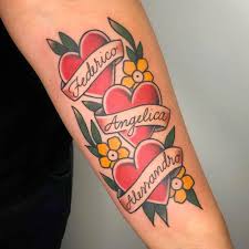 Tatuaggi con scritte: 160 immagini e idee con significato