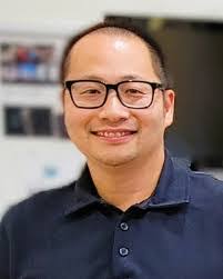 Justin To's Instagram, Twitter & Facebook