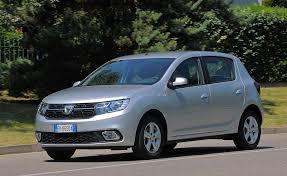 Pe 100 km cu viteza medie 72km/h ? Prova Dacia Sandero Scheda Tecnica Opinioni E Dimensioni 1 0 Sce Laureate