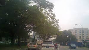 Gleneagles kuala lumpur was established in 1996 and is ideally located on the embassy row of jalan ampang in the heart of the city. Jalan Ampang Near Gleneagles Hospital Mapio Net