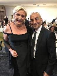 Face aux propos de son interlocuteur, elle est sortie de ses gonds : Jean Messiha A Twitter En Compagnie De Notre Presidente Mlp Officiel Pour La Soiree De Gala Donnee En L Honneur De La Reunion Du Comite Centrale Et Du Changement De Nom Du Fn Vive