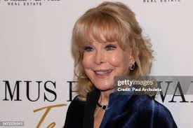 5,506 Barbara Eden Images Stock Photos, High-Res Pictures, and Images