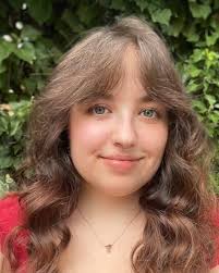 Who will be your next UK Florist of the Year and UK Florist of the Year  Newcomer?! Meet the competitors ⬆️⬇️ Learn all about these amazing florists  over