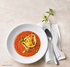 Einfache Tomatensuppe Tomatensosse Von Simone32 Chefkoch Rezept Tomaten Suppe Tomatensuppe Tomatensosse