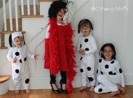 This is one in a new collection of 12 illustrations featuring puppies. Easy Diy 101 Dalmatians Costumes For Kids Cruella For Mom