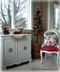 We love the festivity of christmas but when january rolls around, we are ready to rid our home of clutter and decoration and go to something more simplistic. Quick Easy Transformation Christmas To Valentine S Day An Extraordinary Day