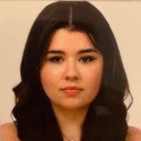 Laura Orduna's Instagram, Twitter & Facebook