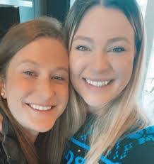 Lori Overstreet's Instagram, Twitter & Facebook