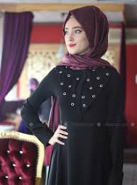 Kusgozu Elbise Siyah Nurbanu Kural Ucuz Kaliteli Ve Bir Tik Otenizde Incelemek Ya Da Satin Almak Icin Tiklayiniz Elbise Moda Stilleri Siyah