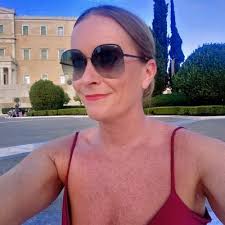 Amanda Jayne Platt (@platt_a)