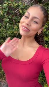 Jasmyn Wright's Instagram, Twitter & Facebook