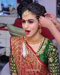 Pinterest Aditimaharaj Bride With An Attitude 3 Indian Bride Hairstyle Indian Bridal Hairstyles Indian Bridal Makeup