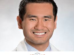 Elite Reviewer Spotlight: Thomas DeCoster