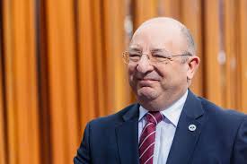 Michael Farrugia's Instagram, Twitter & Facebook