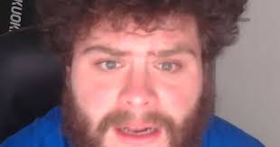 We share your sadness and we too are missing your darling gwen. J 1lfaxwmanykm