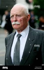 Old bailey london hi-res stock photography and images