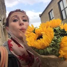 Emma Crossley (@ecrossley43)