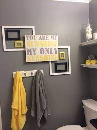 This is how we help to make money so we can continue to bring you amazing content. 23 Banos Amarillos Ideas Yellow Bathrooms Bathroom Decor Yellow Grey Bathroom