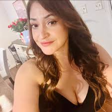 Maribel Cazares's Instagram, Twitter & Facebook