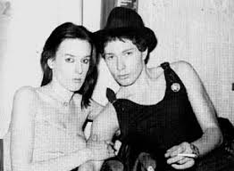 Julie burchill, 3 июля 1959 • 61 год. The Strange World Of Julie Burchill Owen24 S Weblog