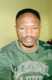 When your neighbor is your Crush and you hear him Wanting to marry an  Educated lady. Gown kwaa!!