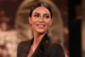 Ten years older than her, he allegedly was a controlling husband according to their 2003. Kim Kardashian S Latest Manicure Is A Nod To The Noughties Beauty Crew