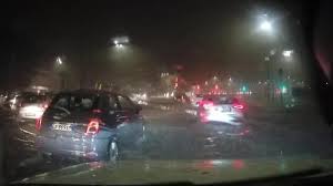 Non è accettabile che dopo un nubifragio roma rimanga paralizzata: Nubifragio A Roma Grandine Temporali E Allagamenti Corriere Tv